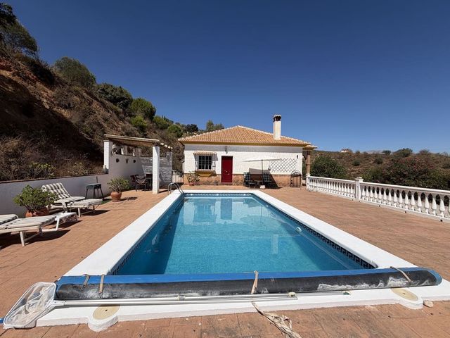 3 camera da letto Villa in vendita in Colmenar con piscina garage - 329.000 € (Rif: 10128604)