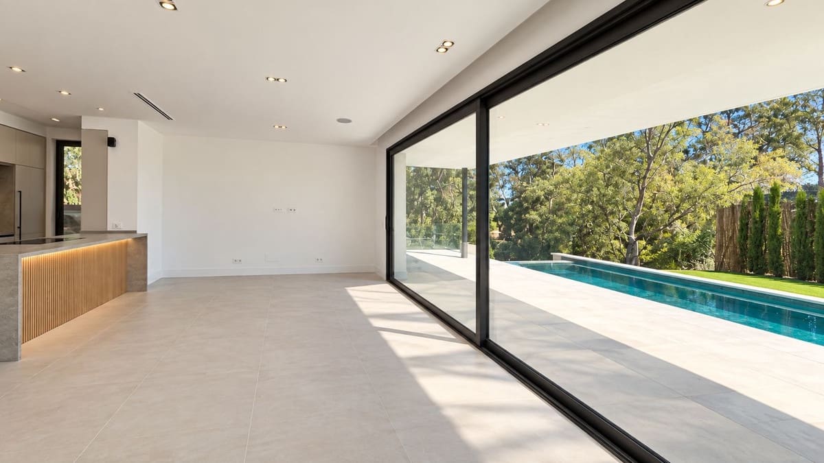 5 camera da letto Villa in vendita in Nueva Andalucia con piscina garage - 4.690.000 € (Rif: 10128607)