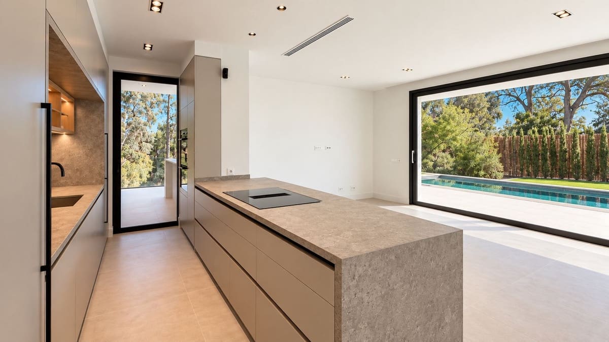 5 camera da letto Villa in vendita in Nueva Andalucia con piscina garage - 4.690.000 € (Rif: 10128607)