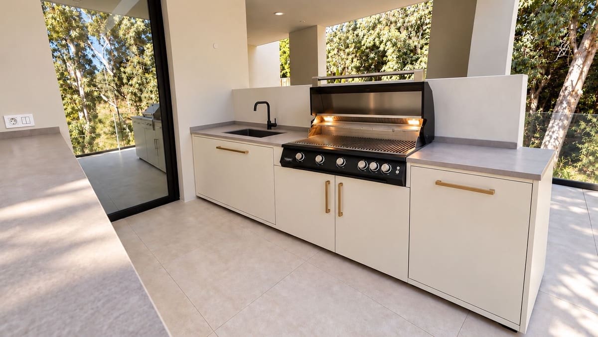 5 camera da letto Villa in vendita in Nueva Andalucia con piscina garage - 4.690.000 € (Rif: 10128607)
