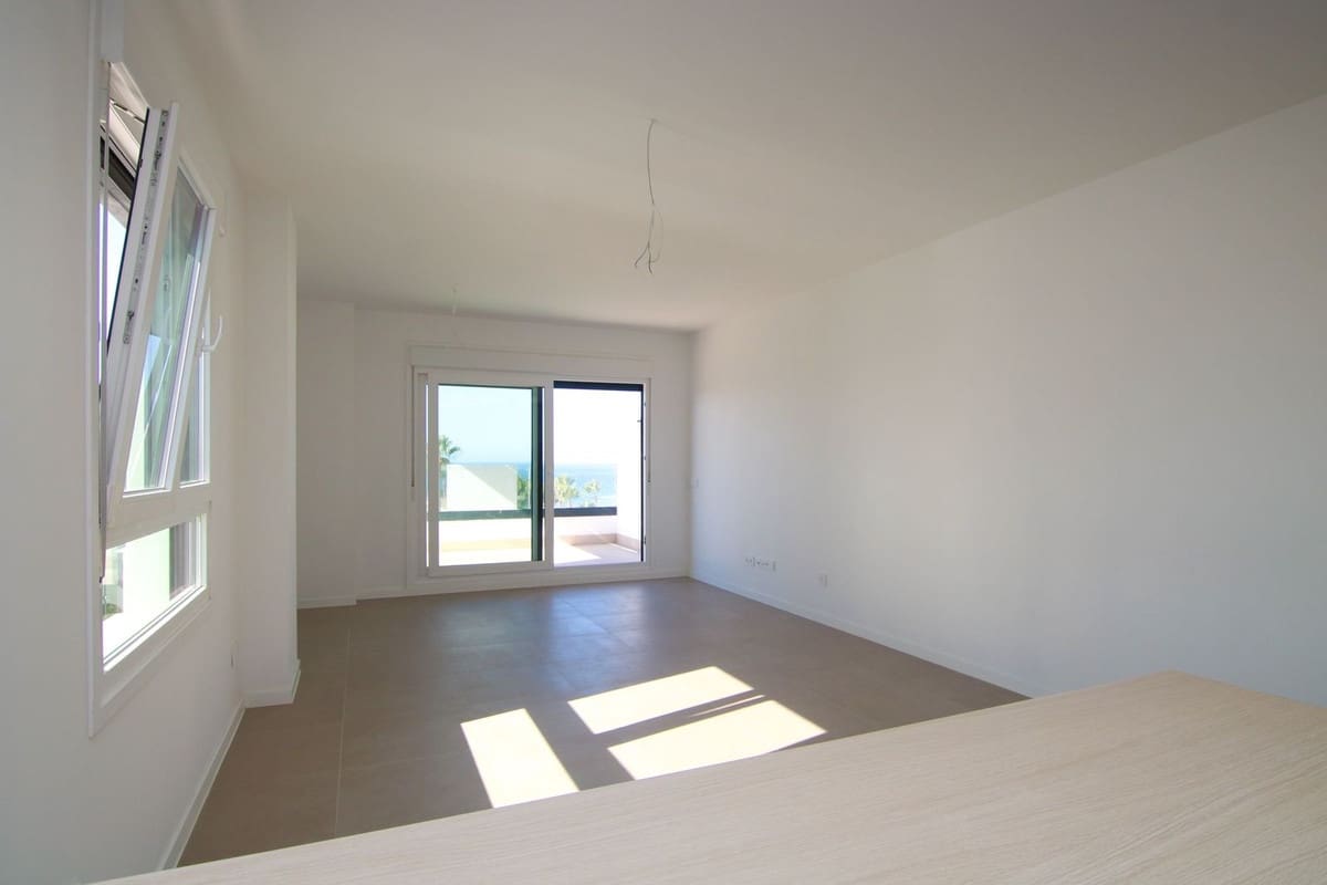 3 sypialnia Apartament na sprzedaż w Mijas z basenem garażem - 680 000 € (Ref: 10128610)