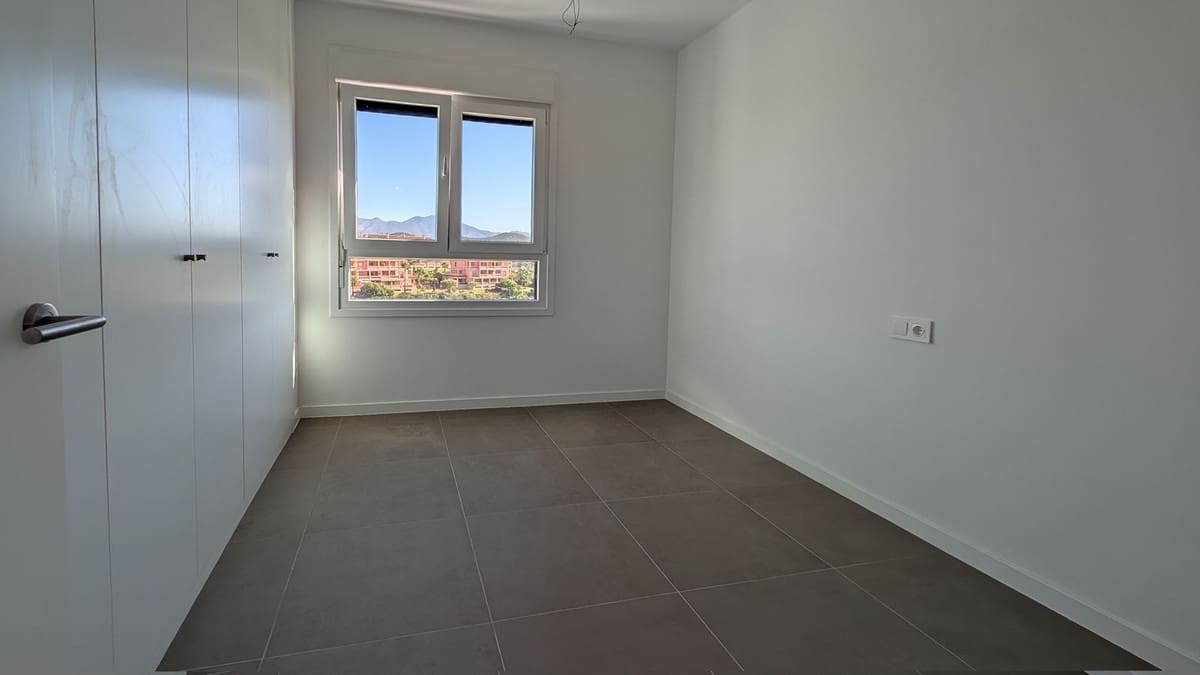 3 sypialnia Apartament na sprzedaż w Mijas z basenem garażem - 680 000 € (Ref: 10128610)