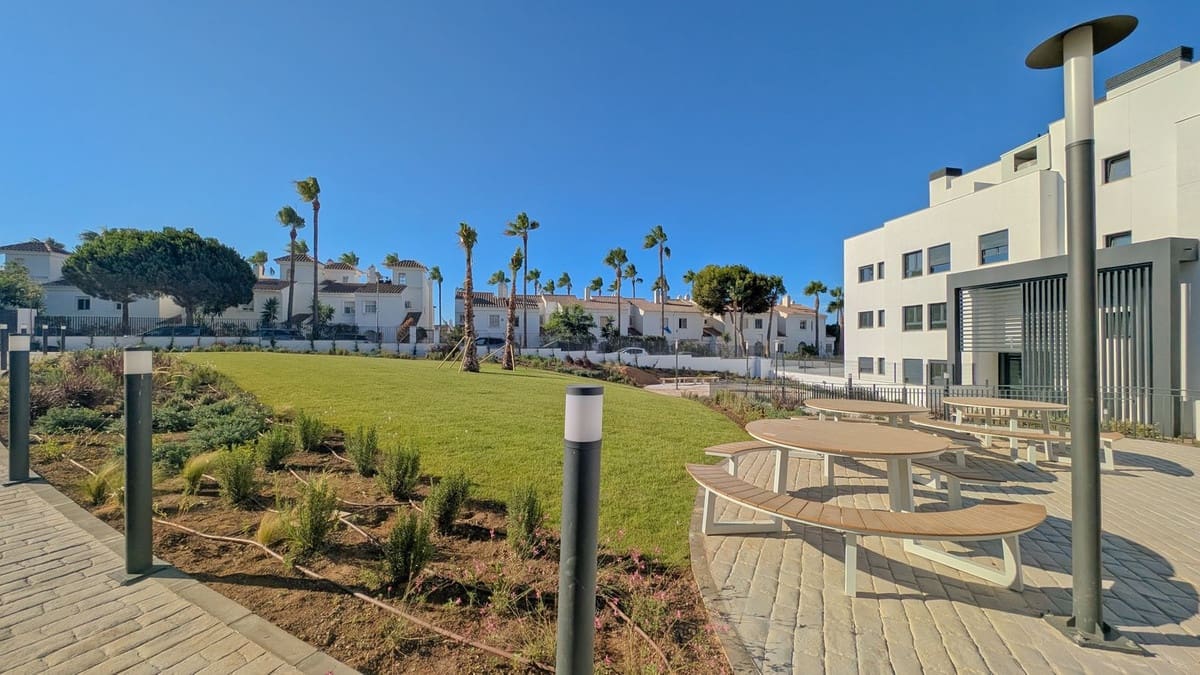 3 sypialnia Apartament na sprzedaż w Mijas z basenem garażem - 680 000 € (Ref: 10128610)