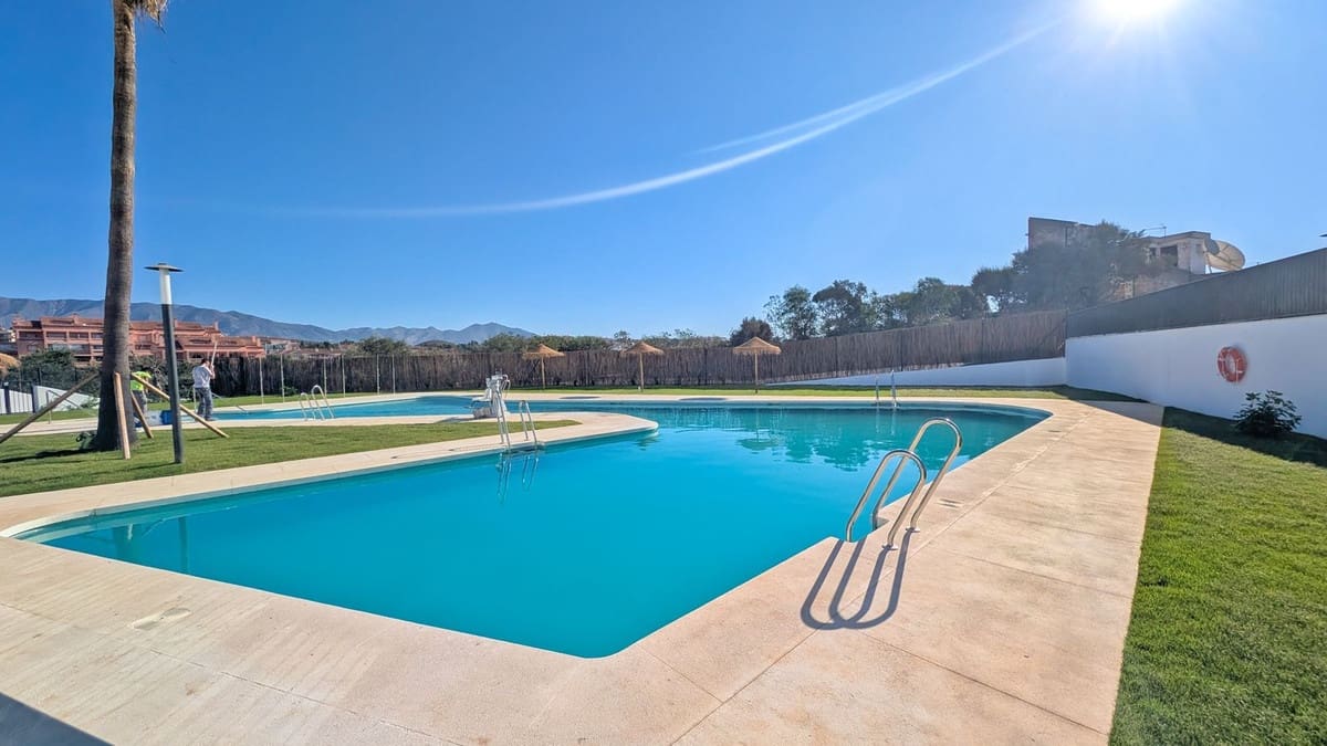 3 sypialnia Apartament na sprzedaż w Mijas z basenem garażem - 680 000 € (Ref: 10128610)