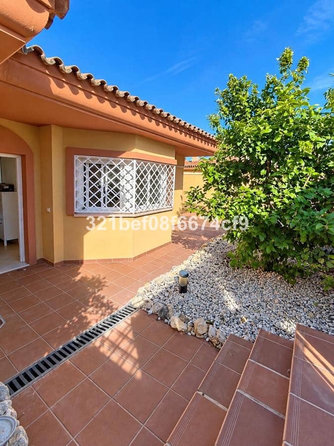 4 bedroom Townhouse for sale in Cancelada with pool garage - € 901,500 (Ref: 10128622)