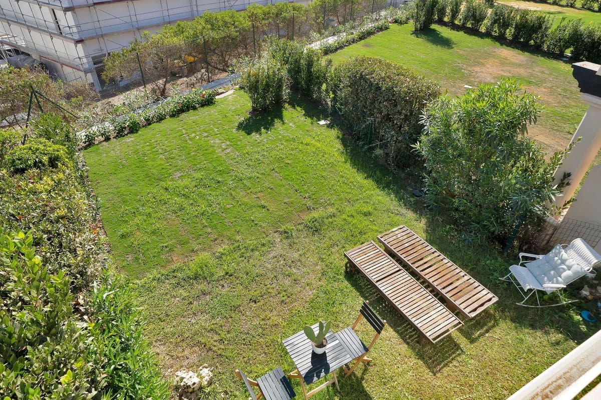 3 sypialnia Dom na sprzedaż w El Paraiso z basenem garażem - 715 000 € (Ref: 10128623)