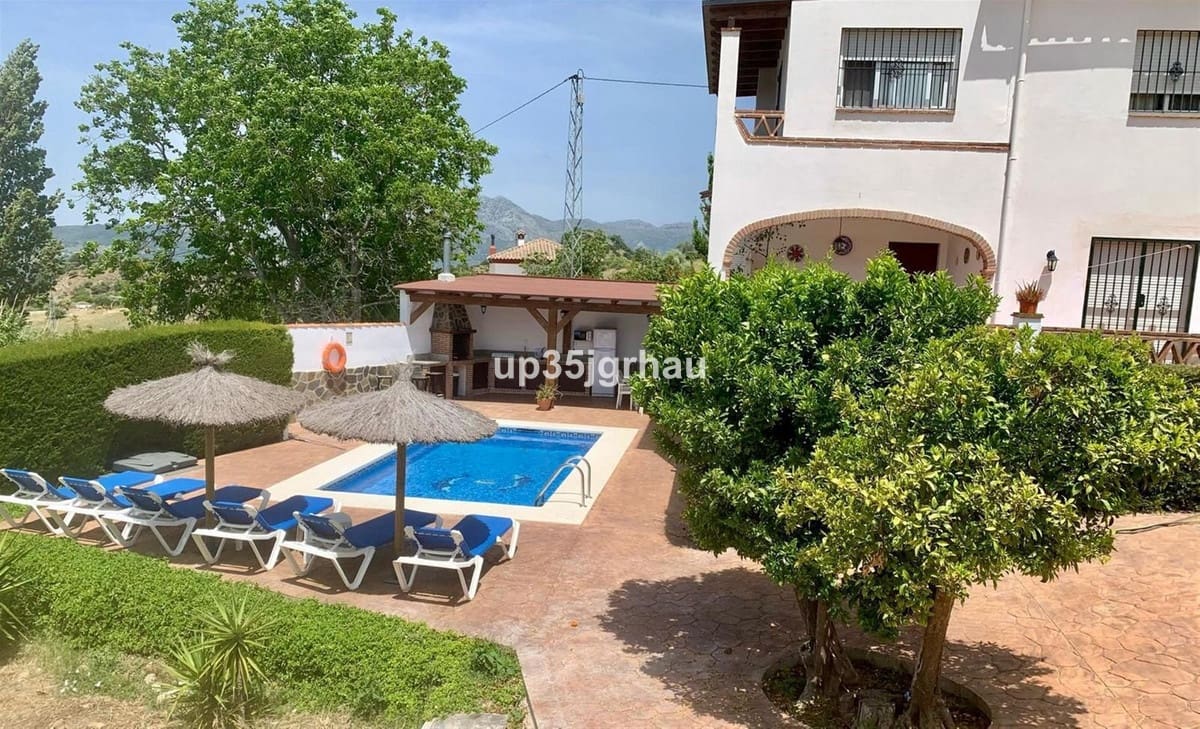 2 sovrum Villa till salu i Benarraba med pool garage - 265 000 € (Ref: 10128627)