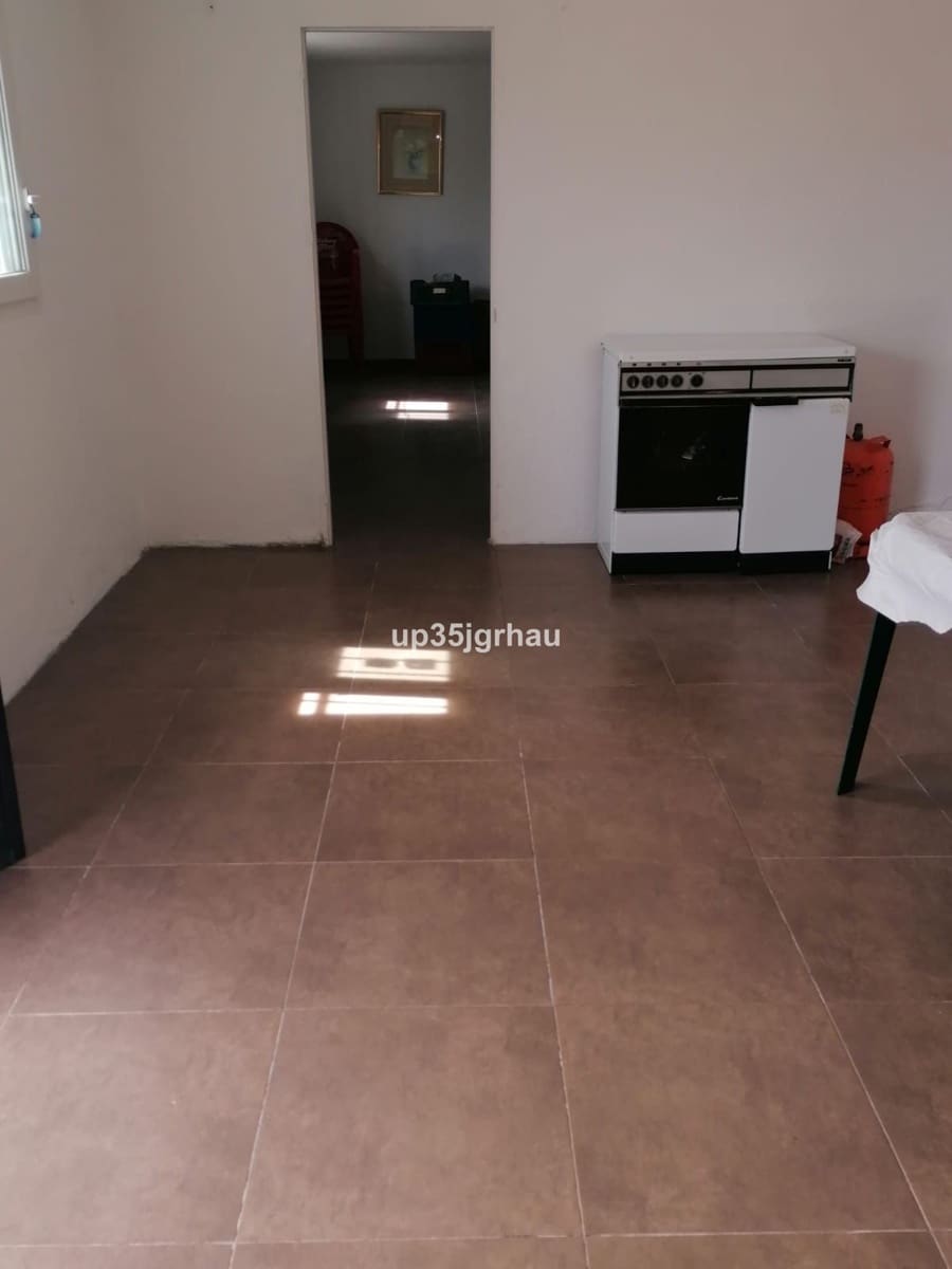 2 bedroom Finca/Country House for sale in Benalauria - € 169,900 (Ref: 10128629)
