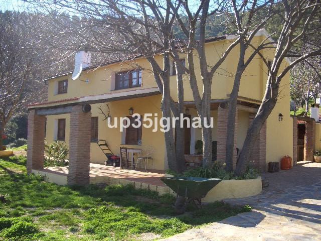 4 slaapkamer Finca/Landhuis te koop in Jubrique met zwembad garage - € 1.200.000 (Ref: 10128631)