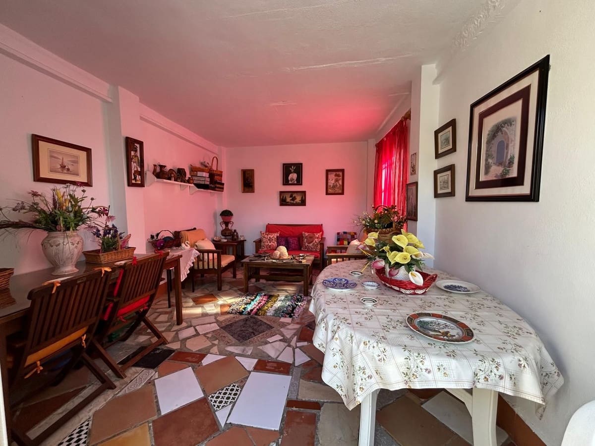 2 soverom Villa til salgs i Alora med svømmebasseng garasje - € 310 000 (Ref: 10128636)