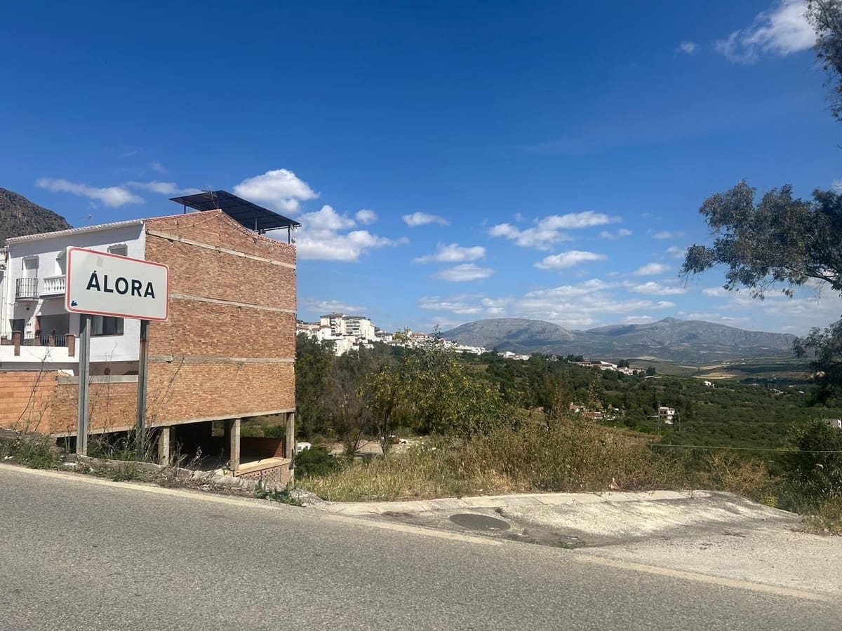 2 soverom Villa til salgs i Alora med svømmebasseng garasje - € 310 000 (Ref: 10128636)