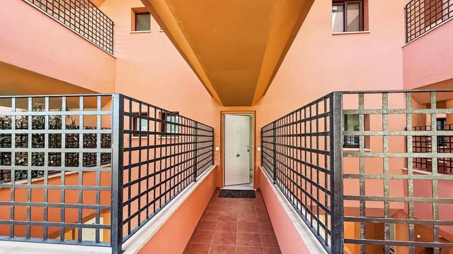 2 quarto Apartamento para venda em El Faro de Calaburra - Chaparral, Mijas com piscina garagem - 299 000 € (Ref: 10128637)