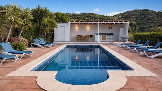 8 camera da letto Finca/Casa di Campagna in vendita in Casabermeja con piscina garage - 895.000 € (Rif: 10128641)