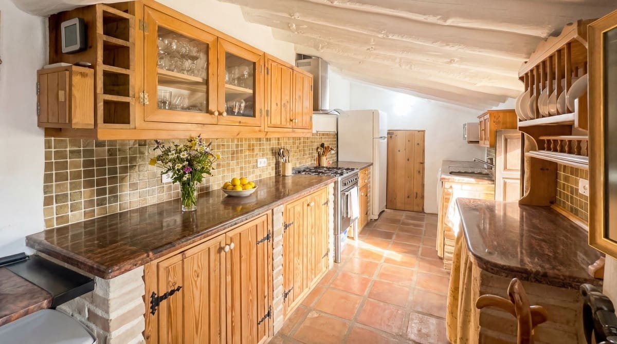 6 slaapkamer Finca/Landhuis te koop in Villanueva del Rosario met zwembad garage - € 645.000 (Ref: 10128643)