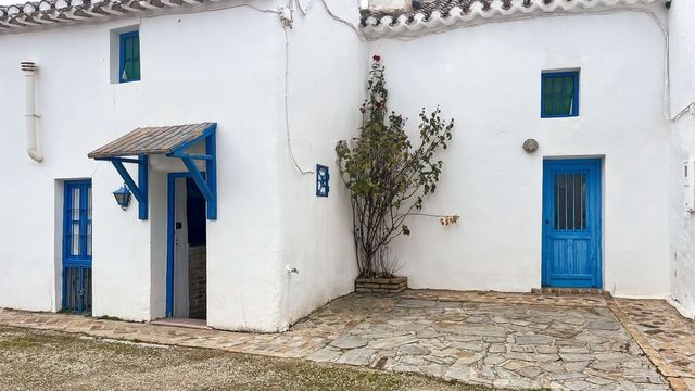 3 chambre Maison de Ville à vendre à Villanueva del Rosario - 198 500 € (Ref: 10128644)