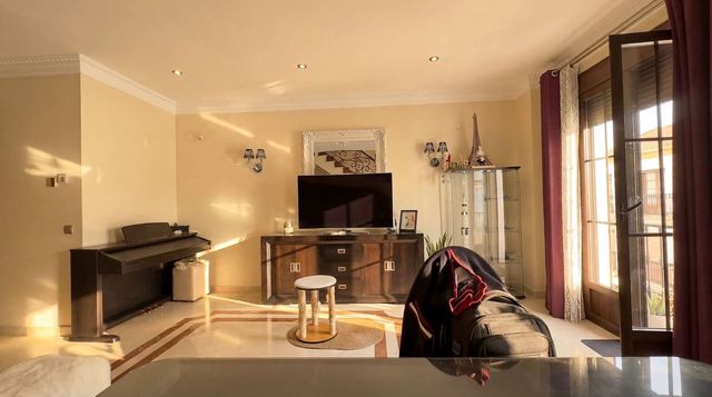 Apartamento de 4 habitaciones en Ronda en venta con garaje - 370.000 € (Ref: 10128645)