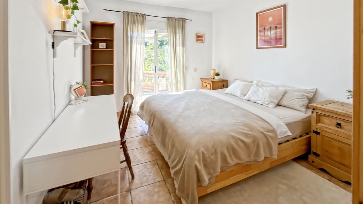 4 soverom Villa til salgs i Competa med svømmebasseng garasje - € 399 500 (Ref: 10128646)