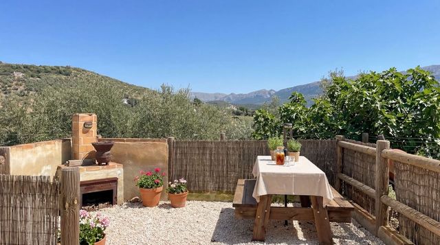 Finca/Casa Rural de 9 habitaciones en Villanueva del Rosario en venta con piscina garaje - 780.000 € (Ref: 10128648)