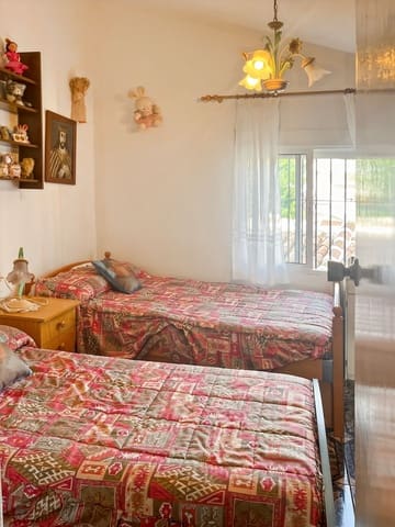 5 chambre Finca/Maison de Campagne à vendre à Comares - 260 000 € (Ref: 10128649)