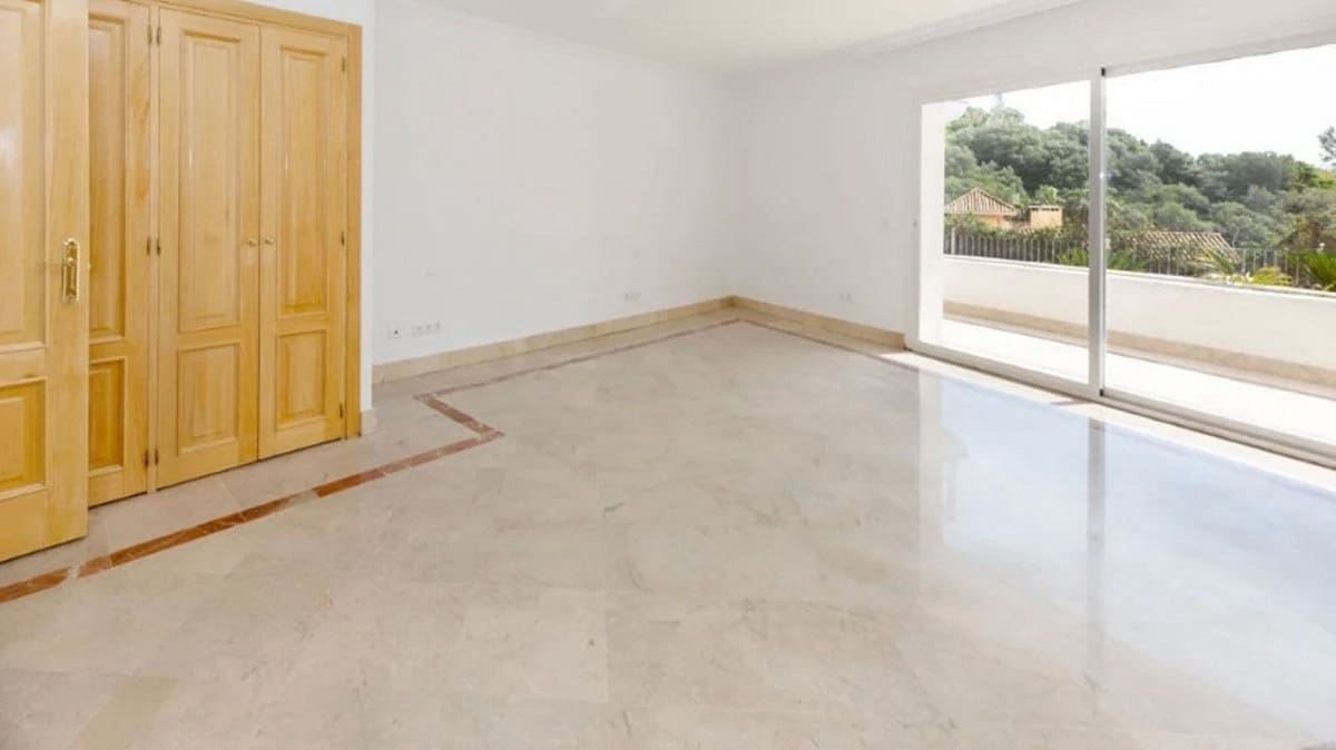 5 camera da letto Villa in vendita in Benahavis con piscina garage - 2.150.000 € (Rif: 10128651)