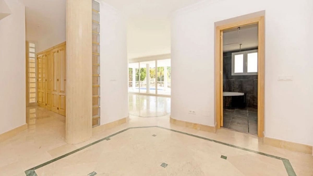 5 camera da letto Villa in vendita in Benahavis con piscina garage - 2.150.000 € (Rif: 10128651)