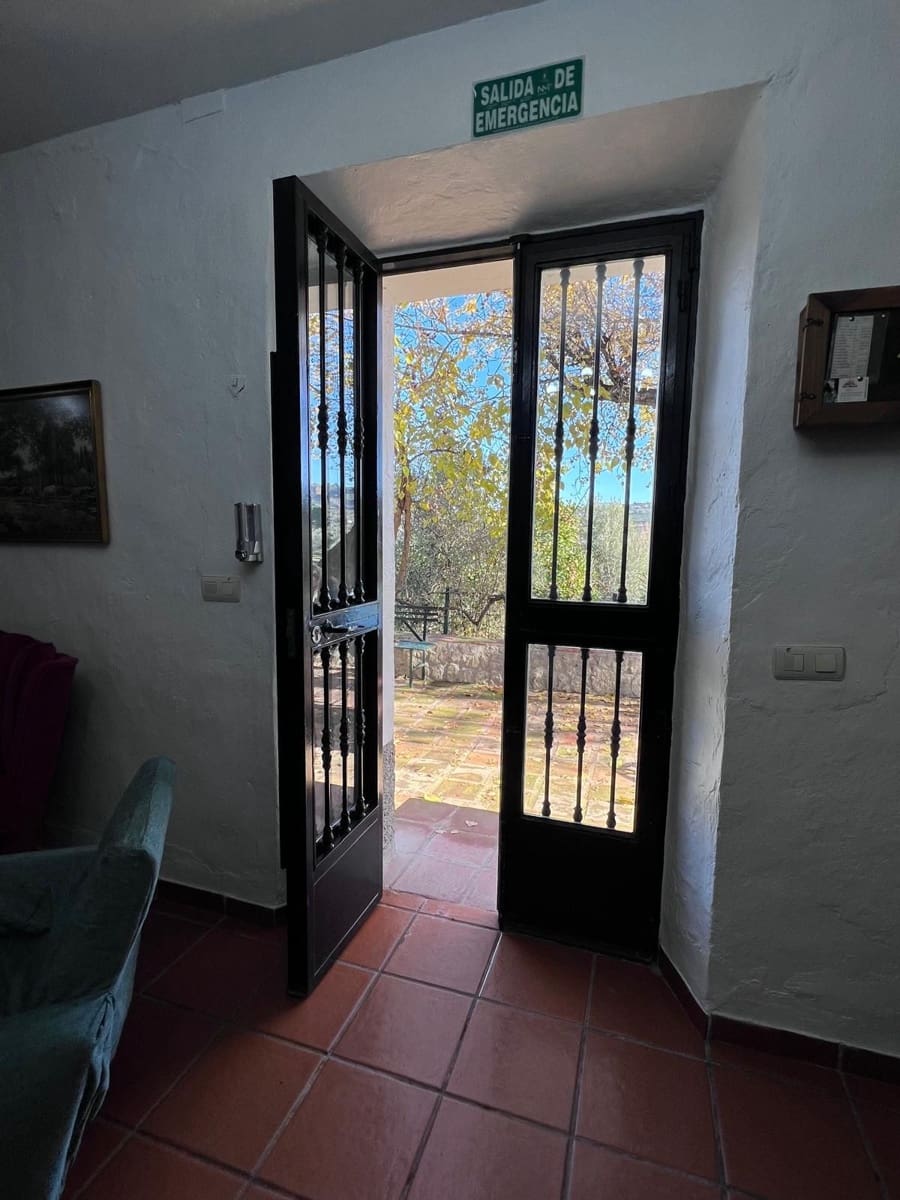 6 quarto Quinta/Casa Rural para venda em Ronda com piscina garagem - 2 900 000 € (Ref: 10128652)