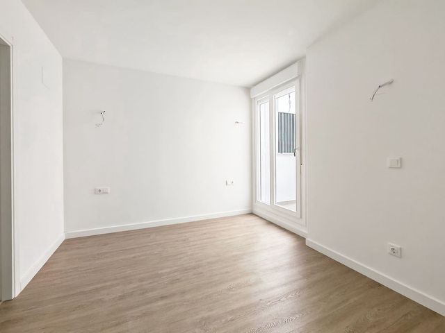 2 soverom Leilighet til salgs i Los Pacos, Fuengirola med svømmebasseng garasje - € 440 000 (Ref: 10128656)