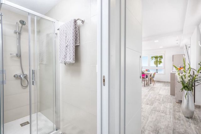 3 quarto Moradia para venda em El Palo, Málaga cidade - 995 000 € (Ref: 10128657)