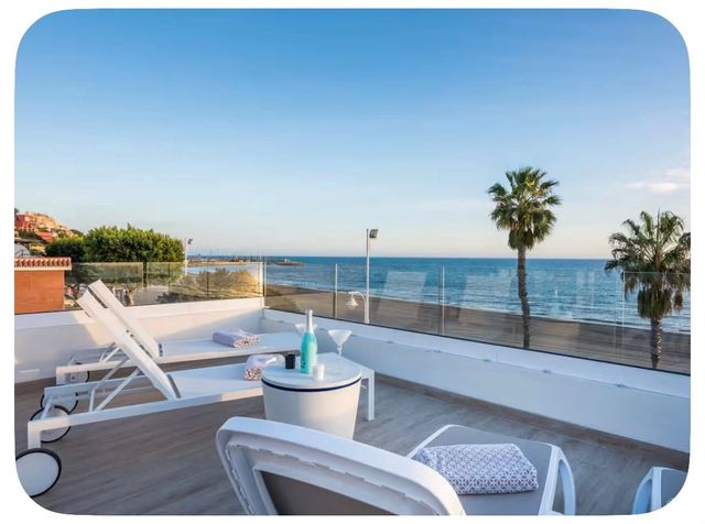 3 quarto Moradia para venda em El Palo, Málaga cidade - 995 000 € (Ref: 10128657)