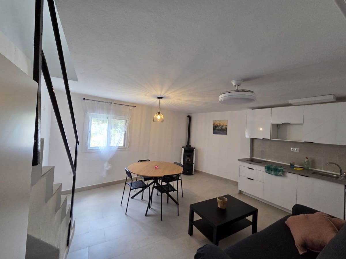 4 quarto Casa em Banda para venda em Tolox - 194 950 € (Ref: 10128660)