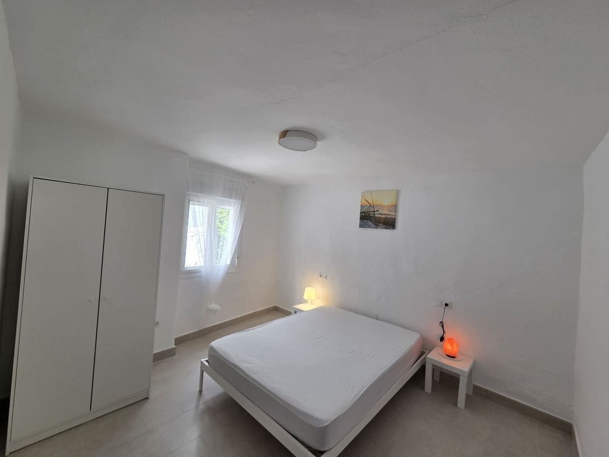 4 quarto Casa em Banda para venda em Tolox - 194 950 € (Ref: 10128660)