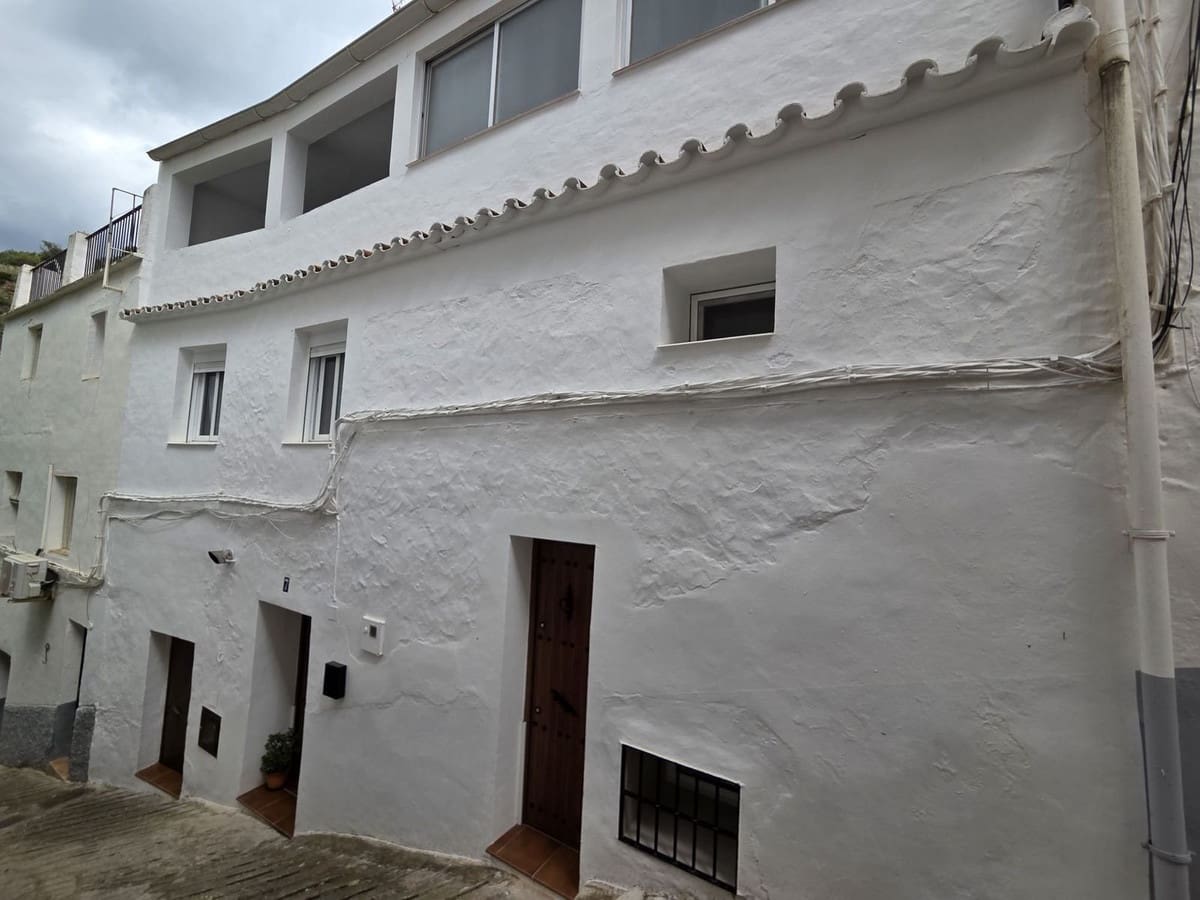 4 quarto Casa em Banda para venda em Tolox - 194 950 € (Ref: 10128660)