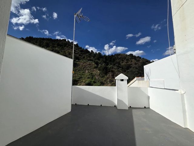4 quarto Casa em Banda para venda em Tolox - 194 950 € (Ref: 10128660)