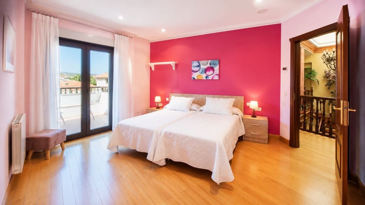 6 slaapkamer Villa te koop in Ronda met zwembad garage - € 650.000 (Ref: 10128661)
