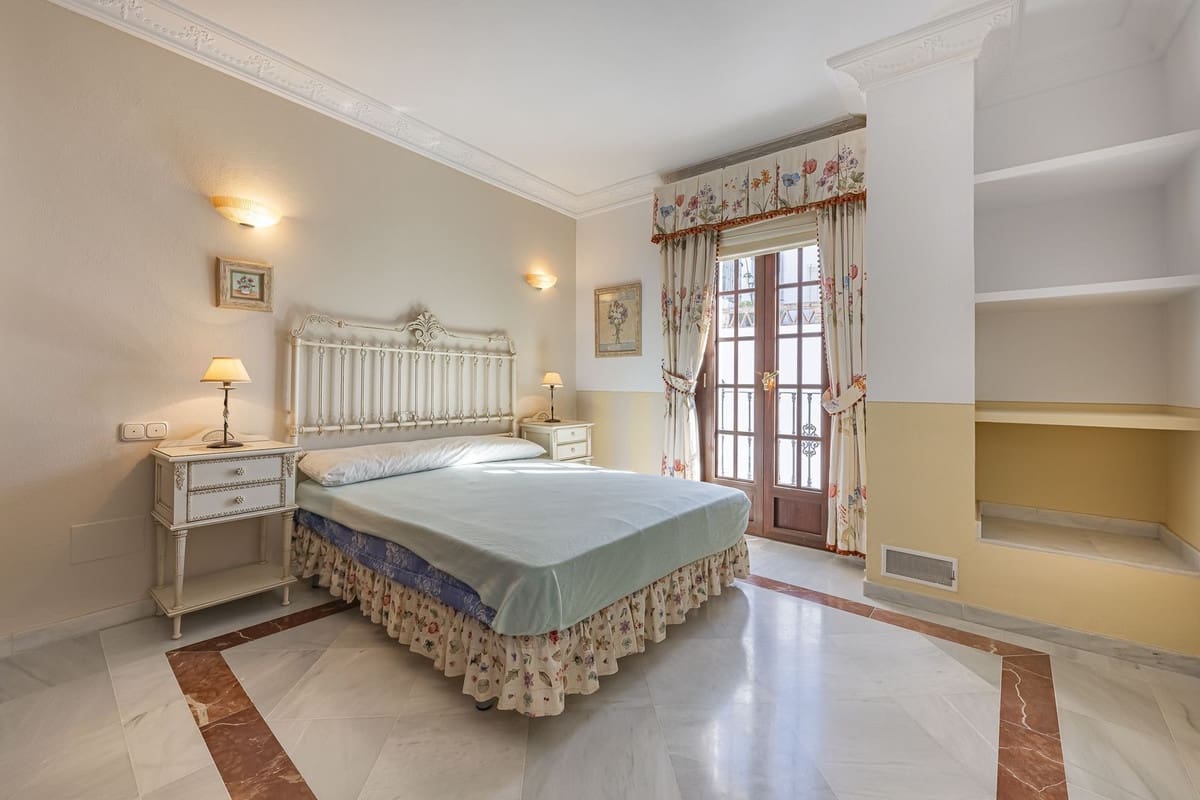 4 chambre Maison de Ville à vendre à Gaucin avec garage - 398 000 € (Ref: 10128665)