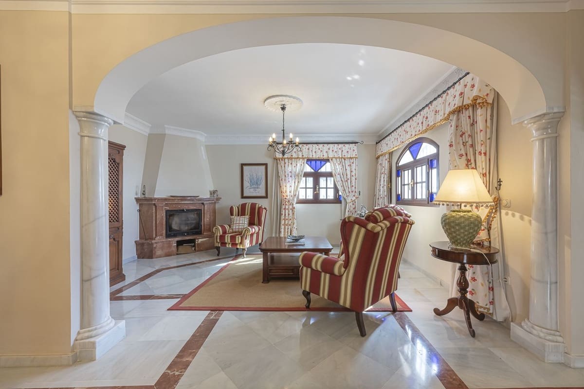 4 chambre Maison de Ville à vendre à Gaucin avec garage - 398 000 € (Ref: 10128665)