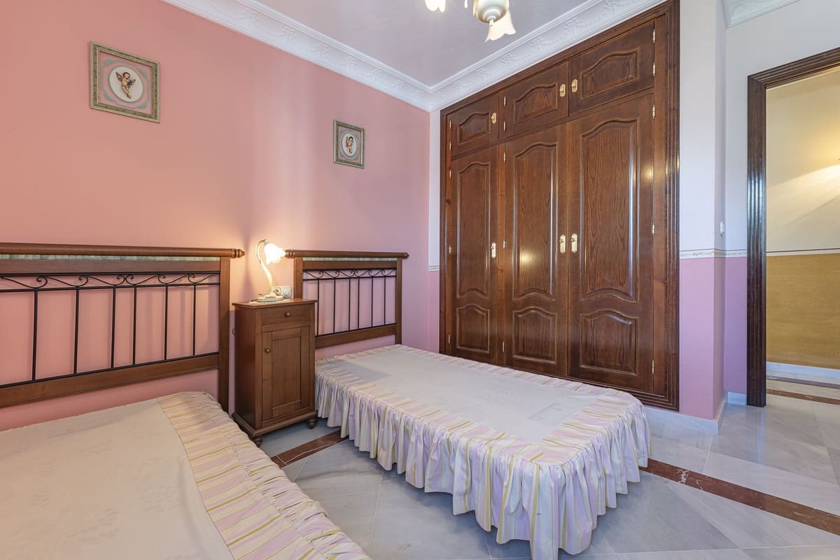 4 chambre Maison de Ville à vendre à Gaucin avec garage - 398 000 € (Ref: 10128665)