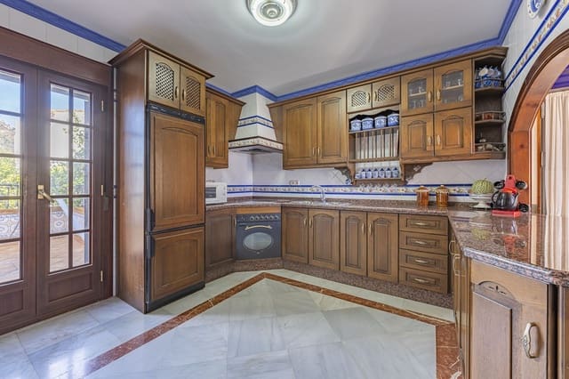 4 chambre Maison de Ville à vendre à Gaucín avec garage - 398 000 € (Ref: 10128665)