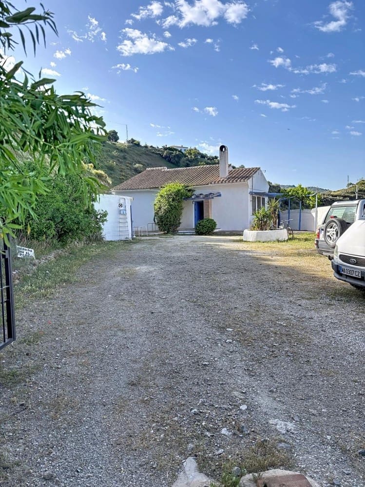 4 sovrum Finca/Hus på landet till salu i Canillas de Aceituno med pool garage - 260 000 € (Ref: 10128667)