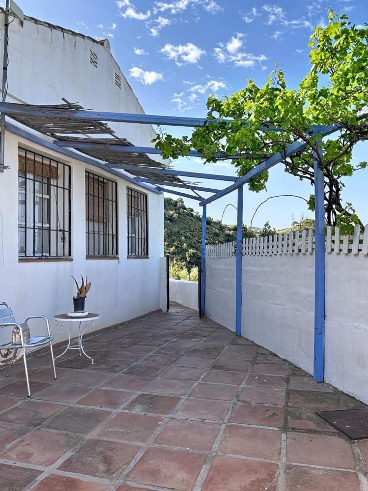 4 sovrum Finca/Hus på landet till salu i Canillas de Aceituno med pool garage - 260 000 € (Ref: 10128667)