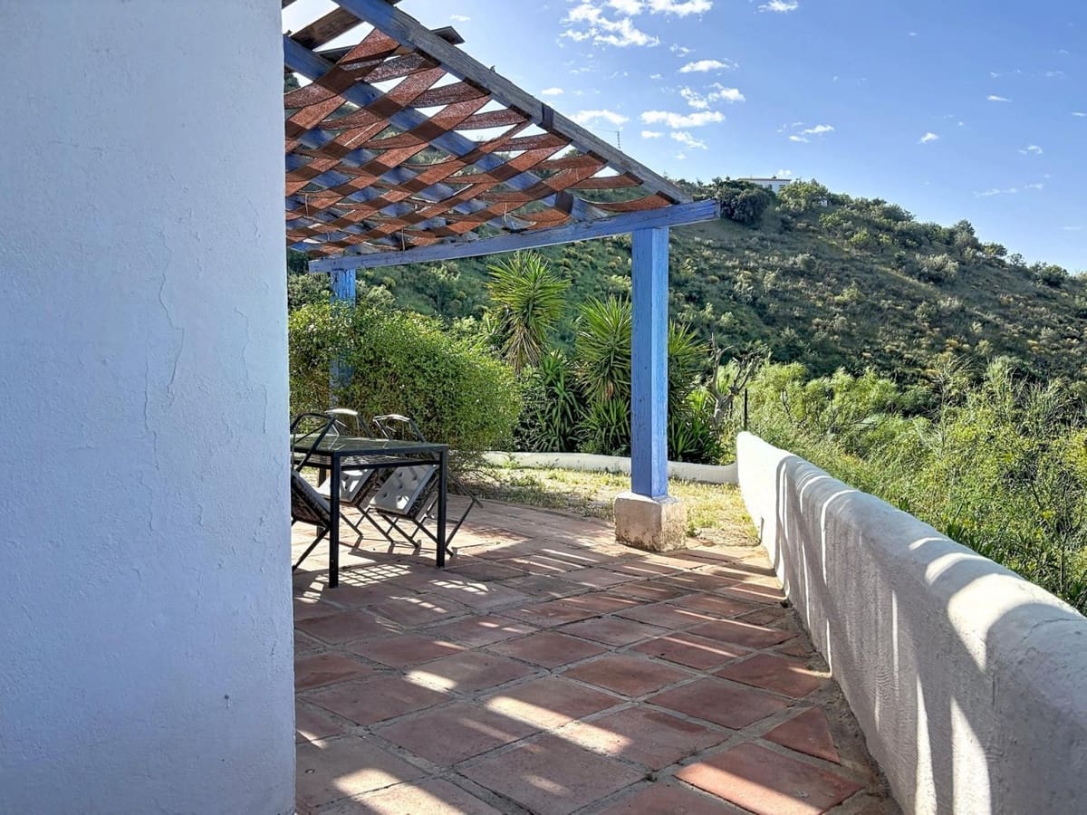 4 sovrum Finca/Hus på landet till salu i Canillas de Aceituno med pool garage - 260 000 € (Ref: 10128667)