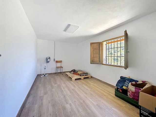 2 bedroom Finca/Country House for sale in Totalán with garage - € 382,000 (Ref: 10128668)