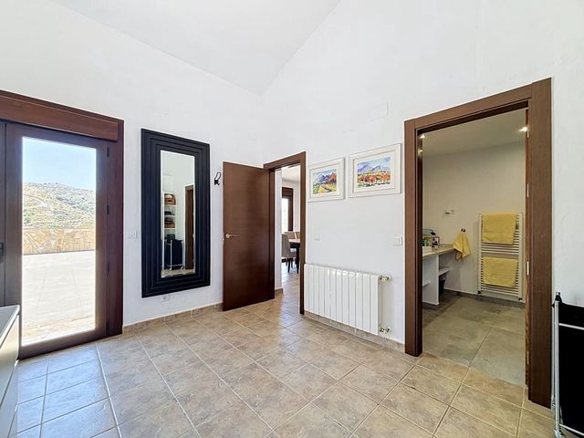 3 quarto Moradia para venda em Canillas de Aceituno com garagem - 485 000 € (Ref: 10128669)