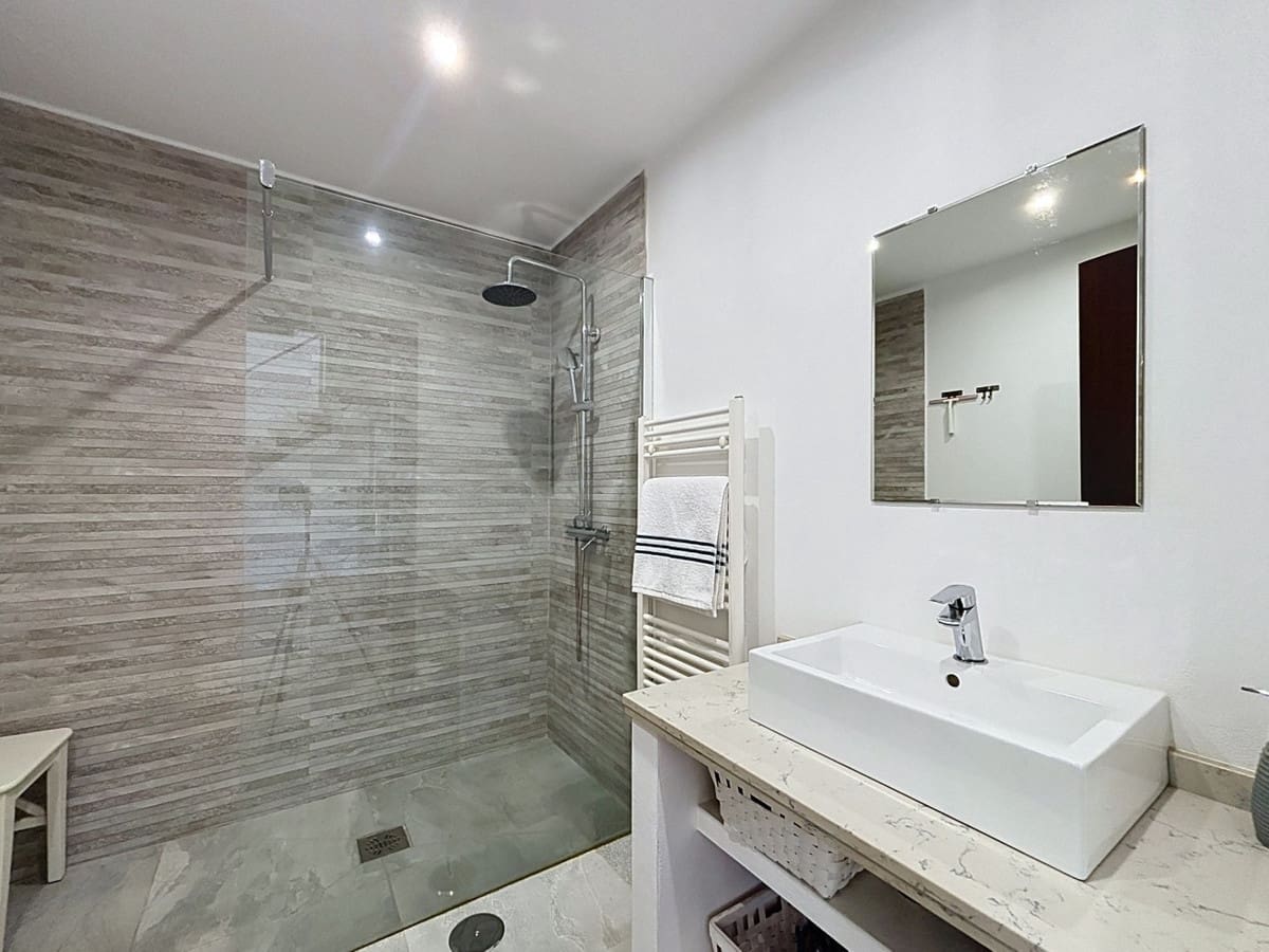 3 quarto Moradia para venda em Canillas de Aceituno com garagem - 485 000 € (Ref: 10128669)