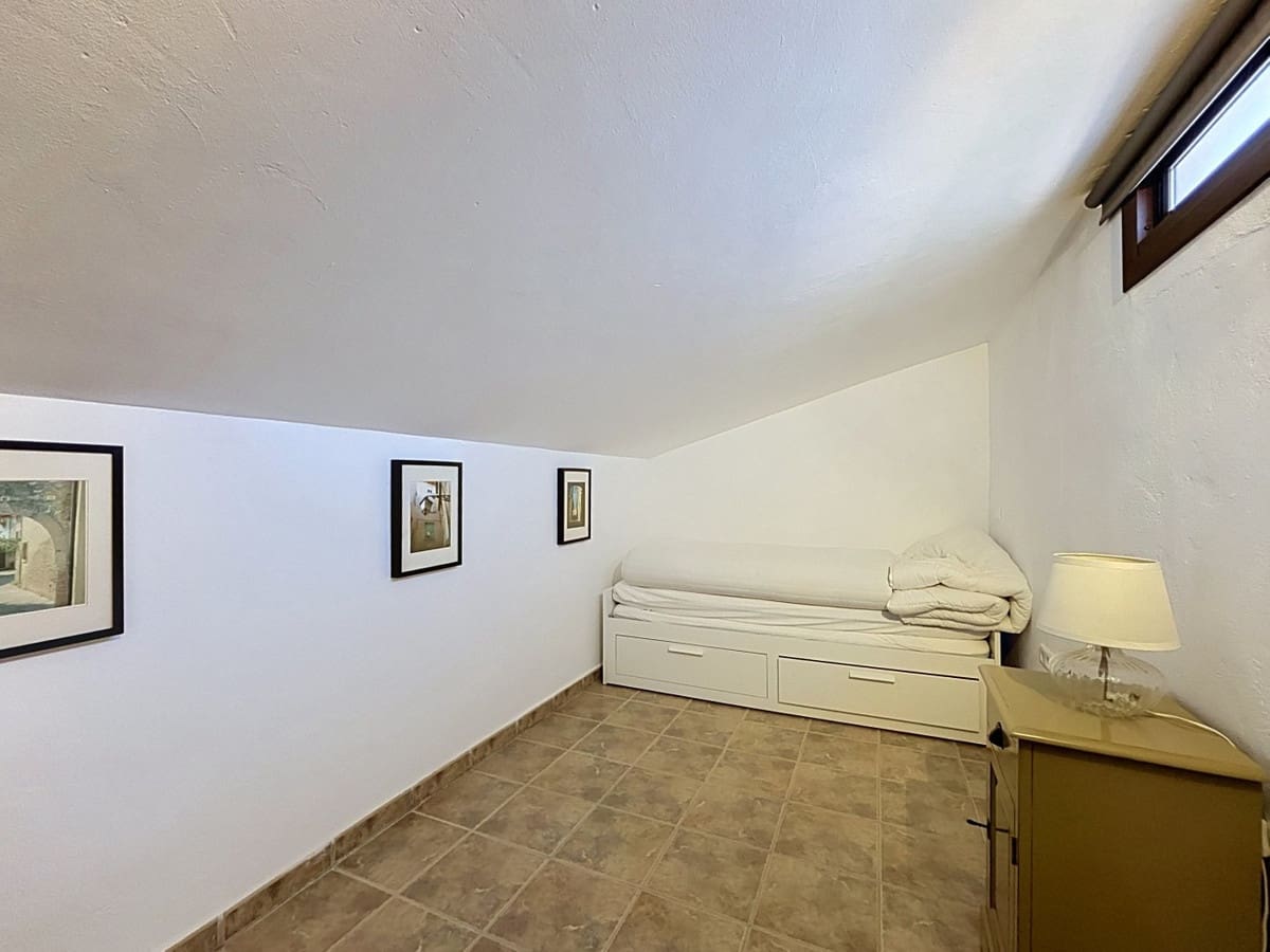 3 quarto Moradia para venda em Canillas de Aceituno com garagem - 485 000 € (Ref: 10128669)