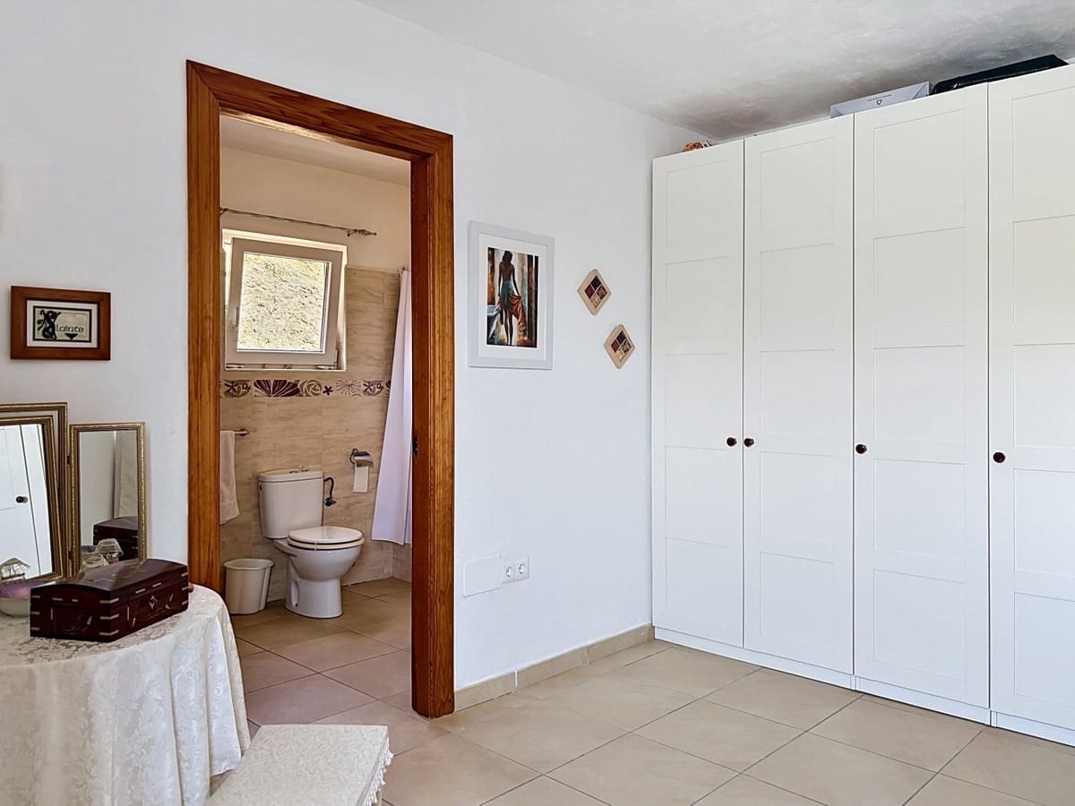 4 quarto Moradia para venda em Canillas de Aceituno com garagem - 449 000 € (Ref: 10128670)
