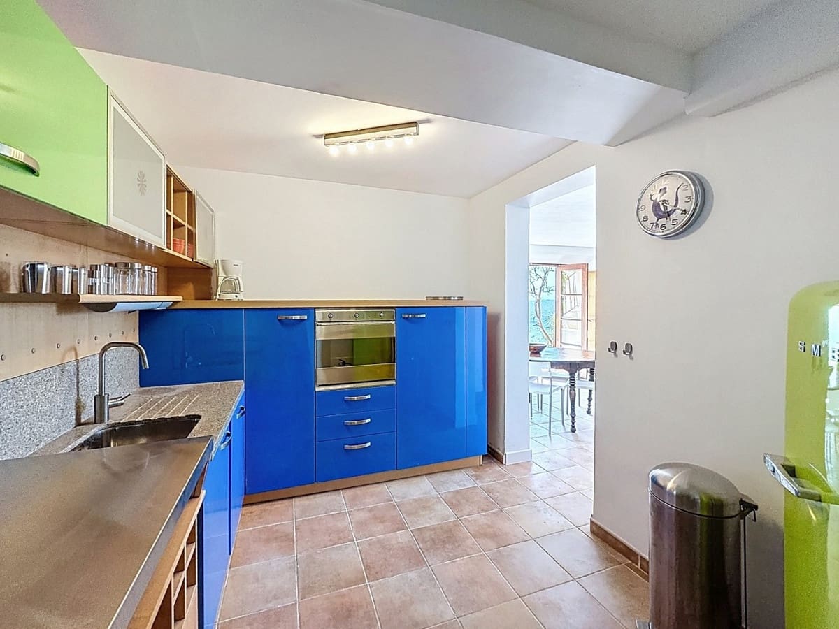 8 soverom Villa til salgs i Alcaucin med svømmebasseng garasje - € 1 250 000 (Ref: 10128671)