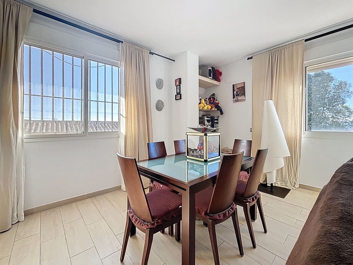 6 soverom Villa til salgs i Periana med svømmebasseng garasje - € 595 000 (Ref: 10128673)