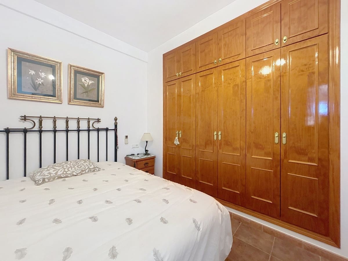 6 soverom Villa til salgs i Periana med svømmebasseng garasje - € 595 000 (Ref: 10128673)