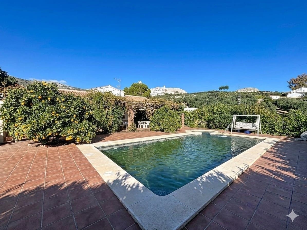 6 soverom Villa til salgs i Periana med svømmebasseng garasje - € 595 000 (Ref: 10128673)